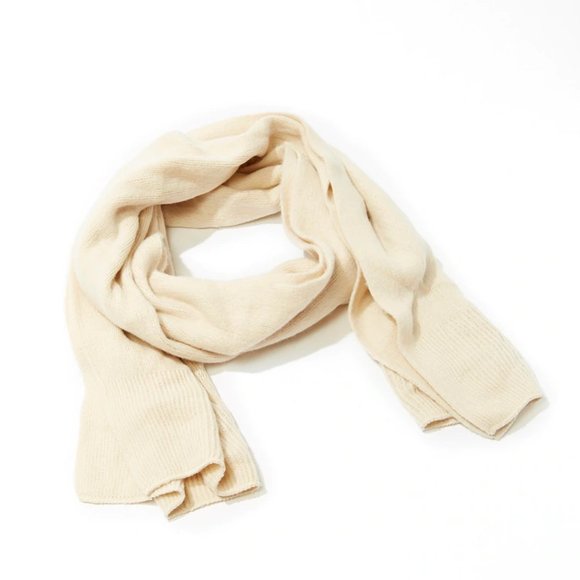 Forever 21 Accessories - Forever 21 Brushed Ribbed Oblong Scarf